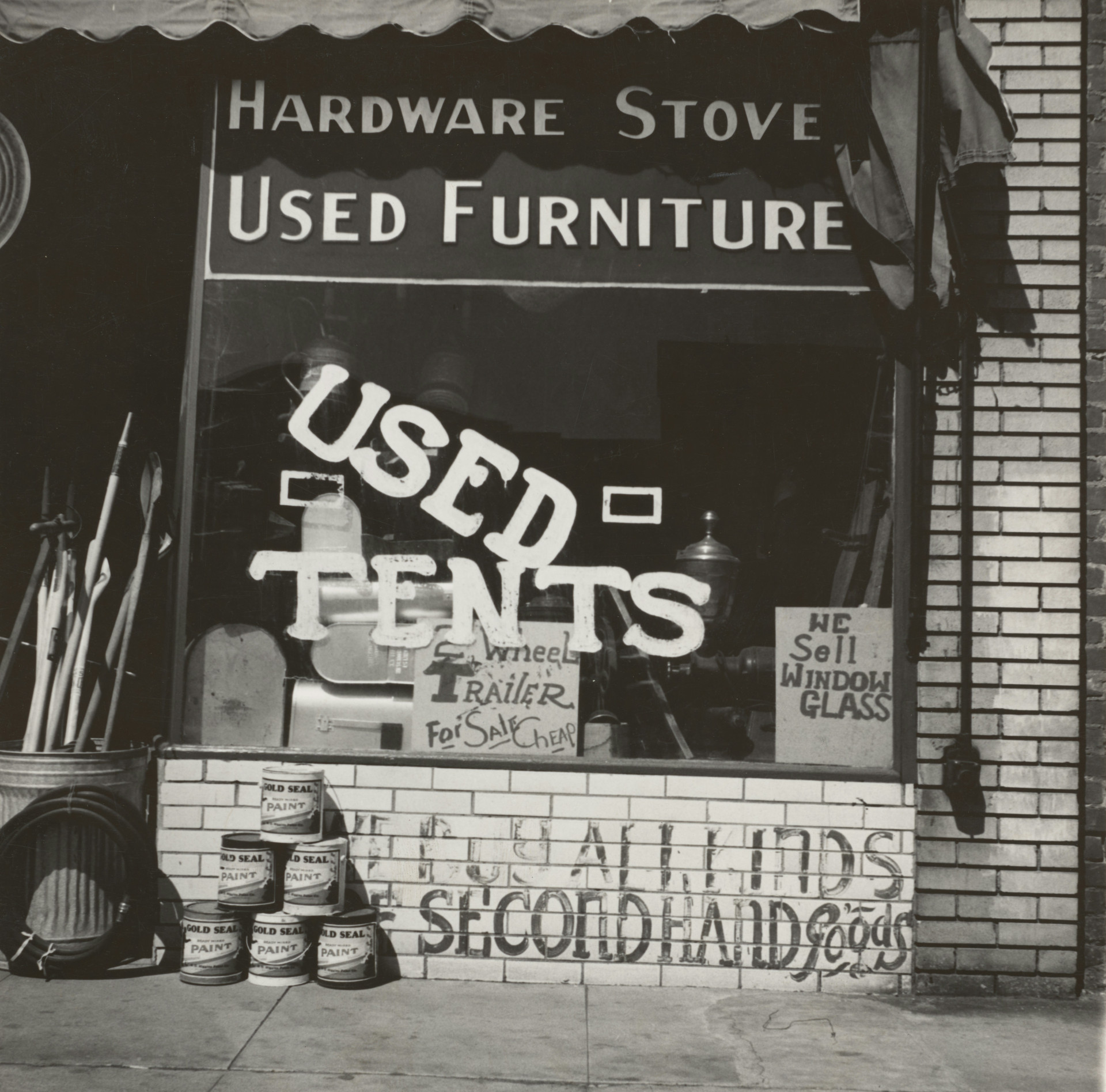 Understanding Thrift Store Pricing: What's Behind Untagged Items Understanding Thrift Store Pricing: What's Behind Untagged Items
